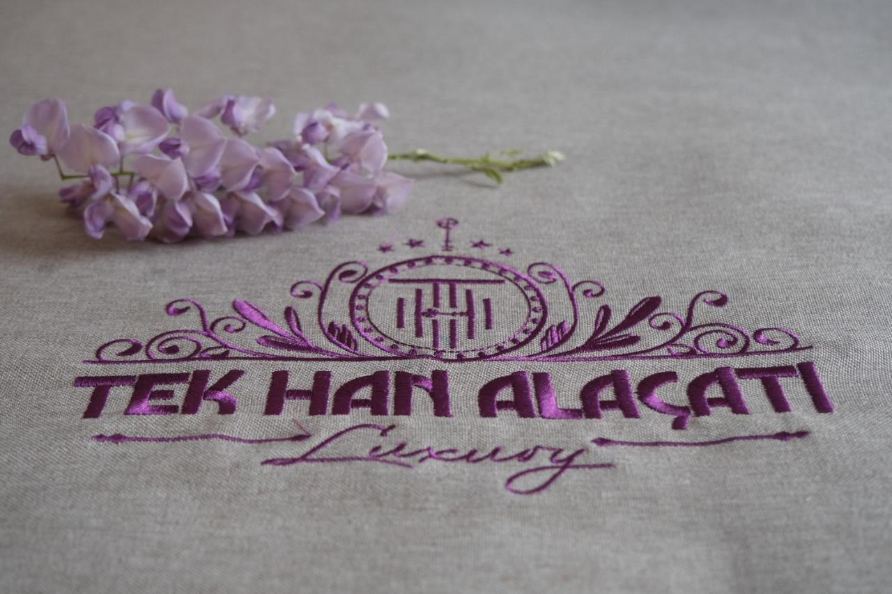 Tek Han Alacati Hotell Exteriör bild
