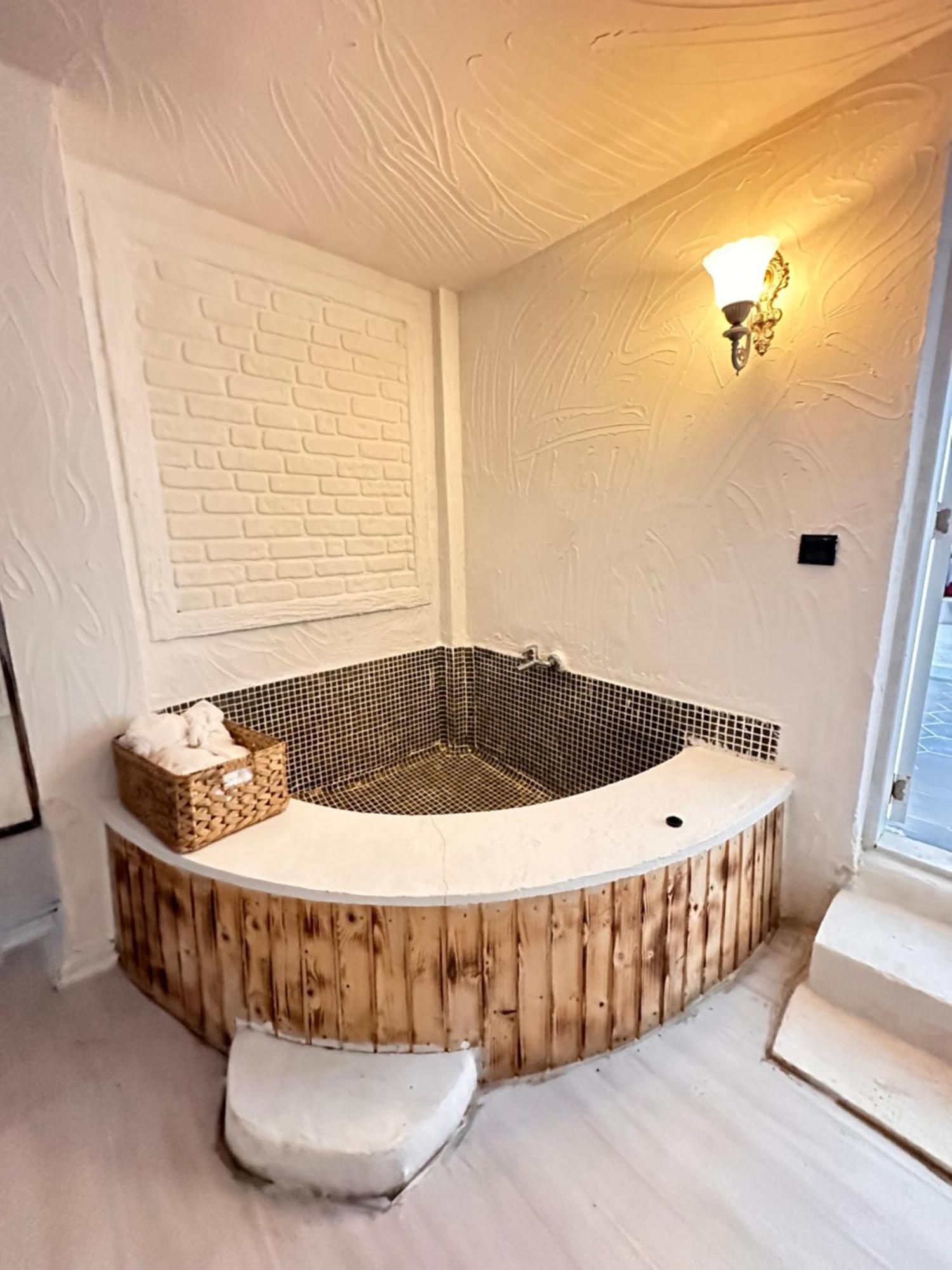 Tek Han Alacati Hotell Exteriör bild