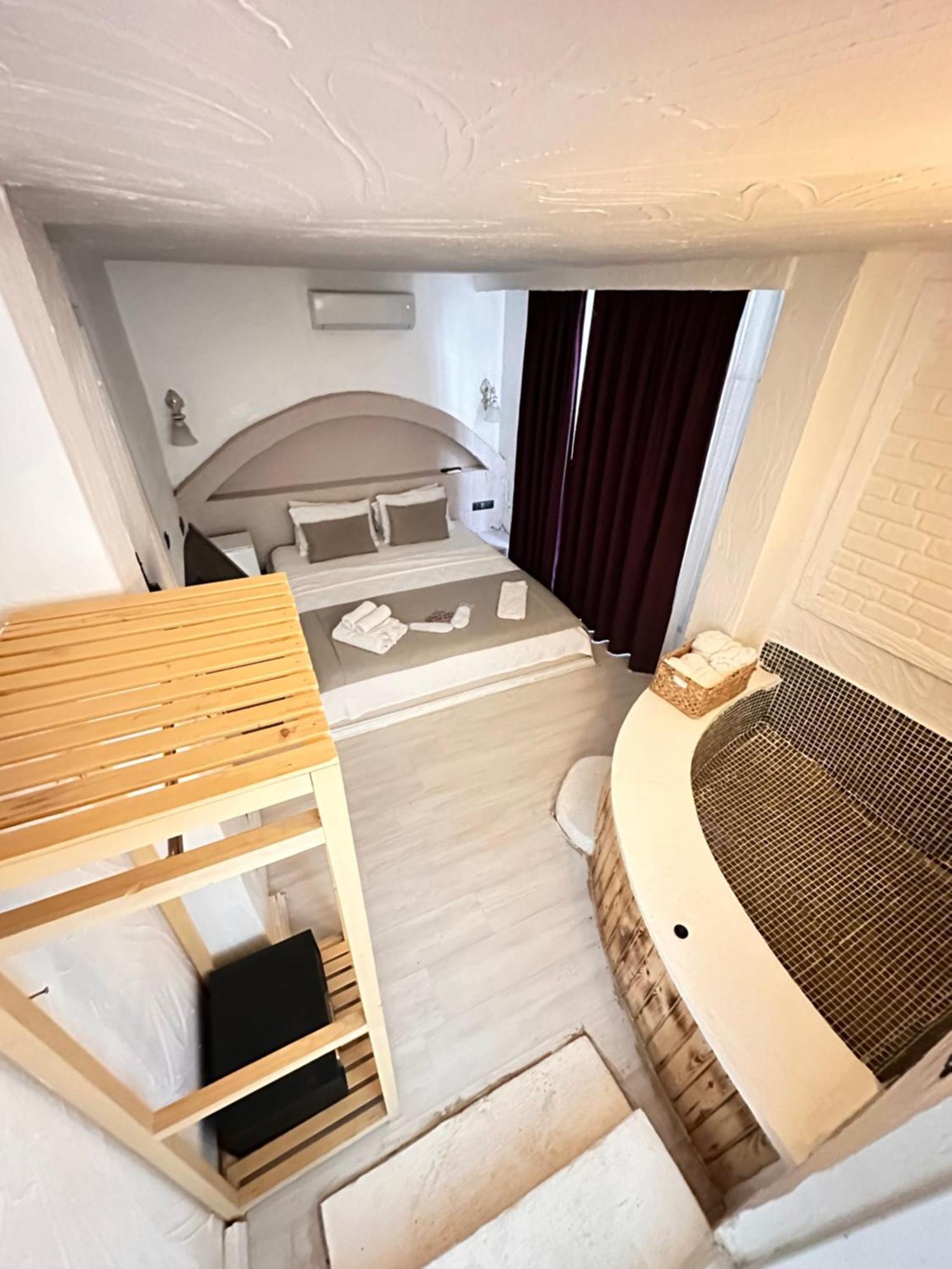 Tek Han Alacati Hotell Exteriör bild
